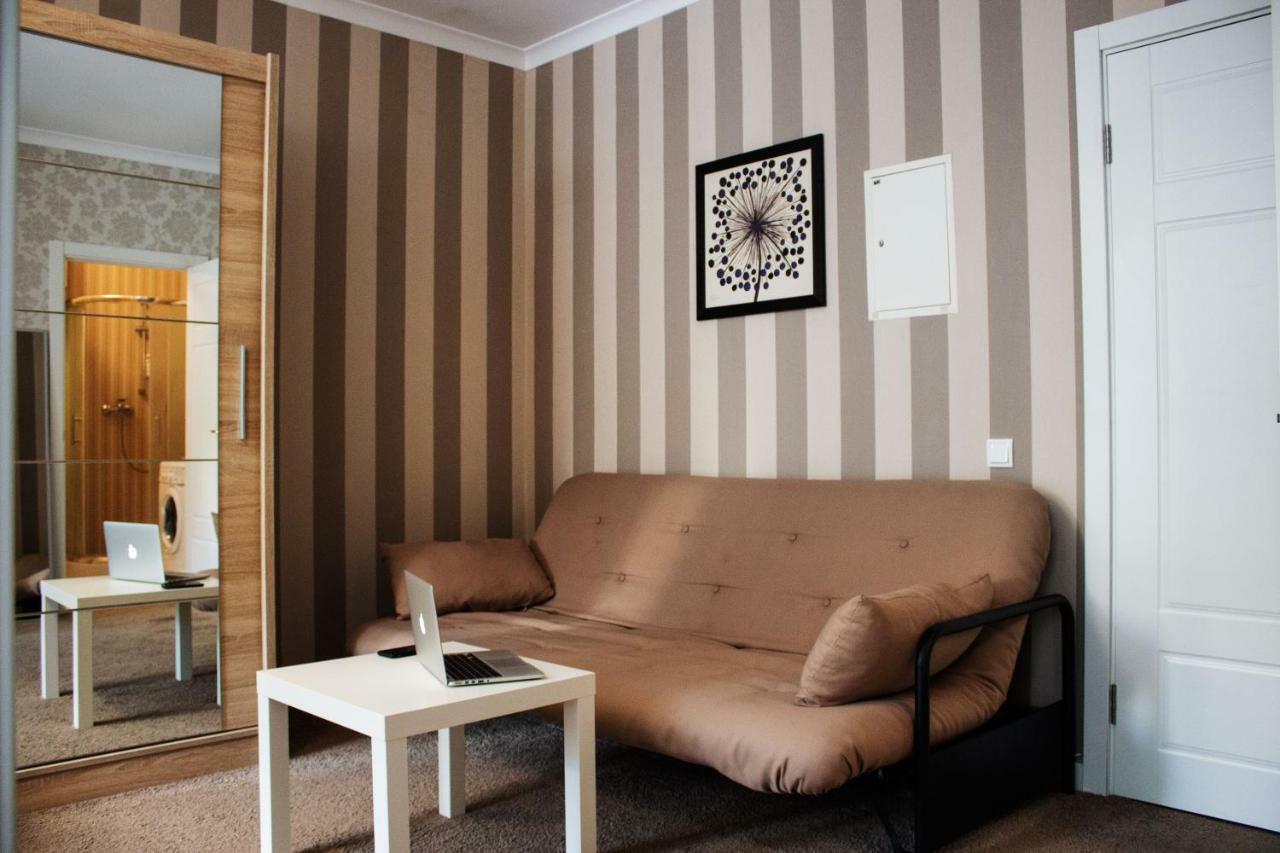 Charming Center Flat L Self Check-in * Kyiv